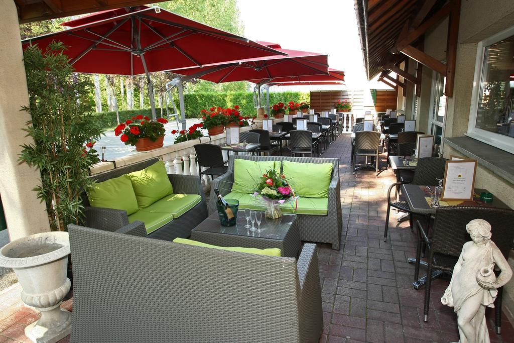 Hotel Logis Bagatelle - 51530 Dizy Esterno foto