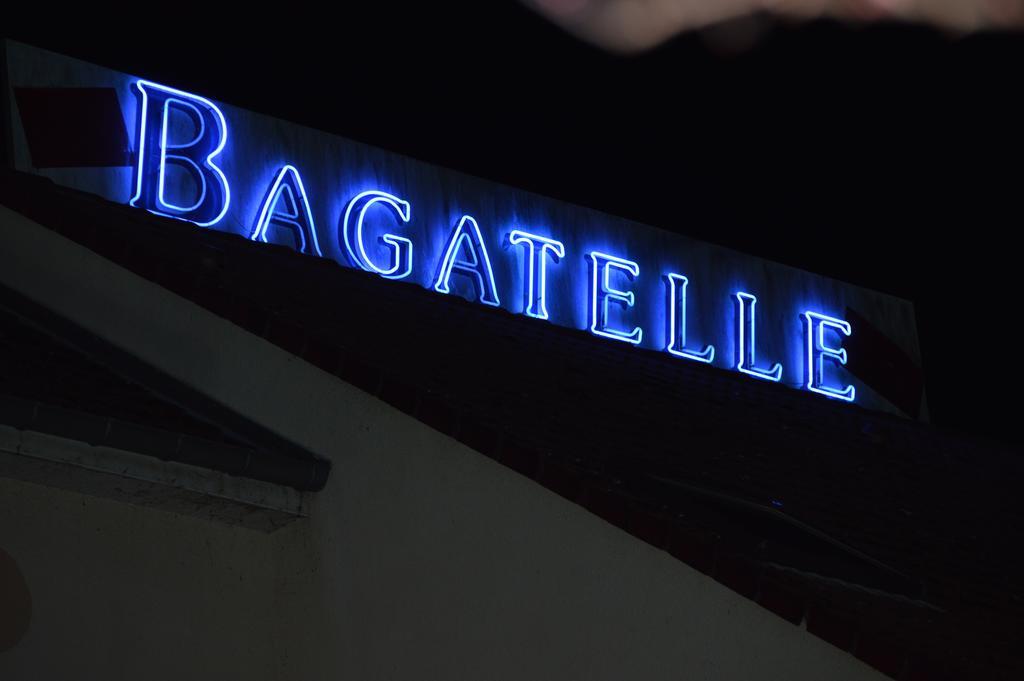 Hotel Logis Bagatelle - 51530 Dizy Esterno foto